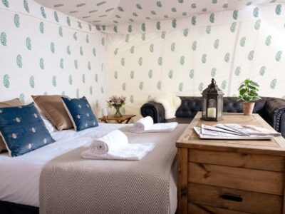 green yurts tent photography