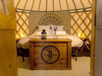 green yurts 12ft yurt deluxe gyurt 600x400