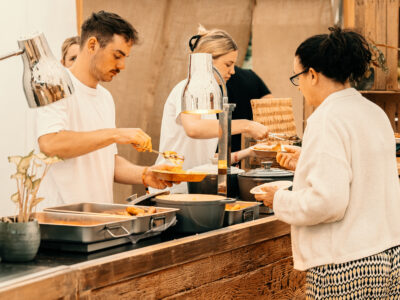 y breakfast glastotel 2024 343